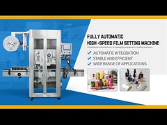 Verpakkingsmachine voor huishoudelijke huishoudens met een krimptunnel