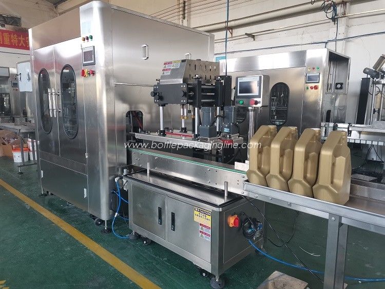 2000ml Bottle Filling Line For Engine Lubricant Motor Oil Viscosity Liquid